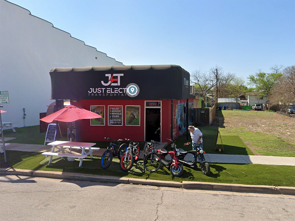 TEST RIDE Eahora Scooter