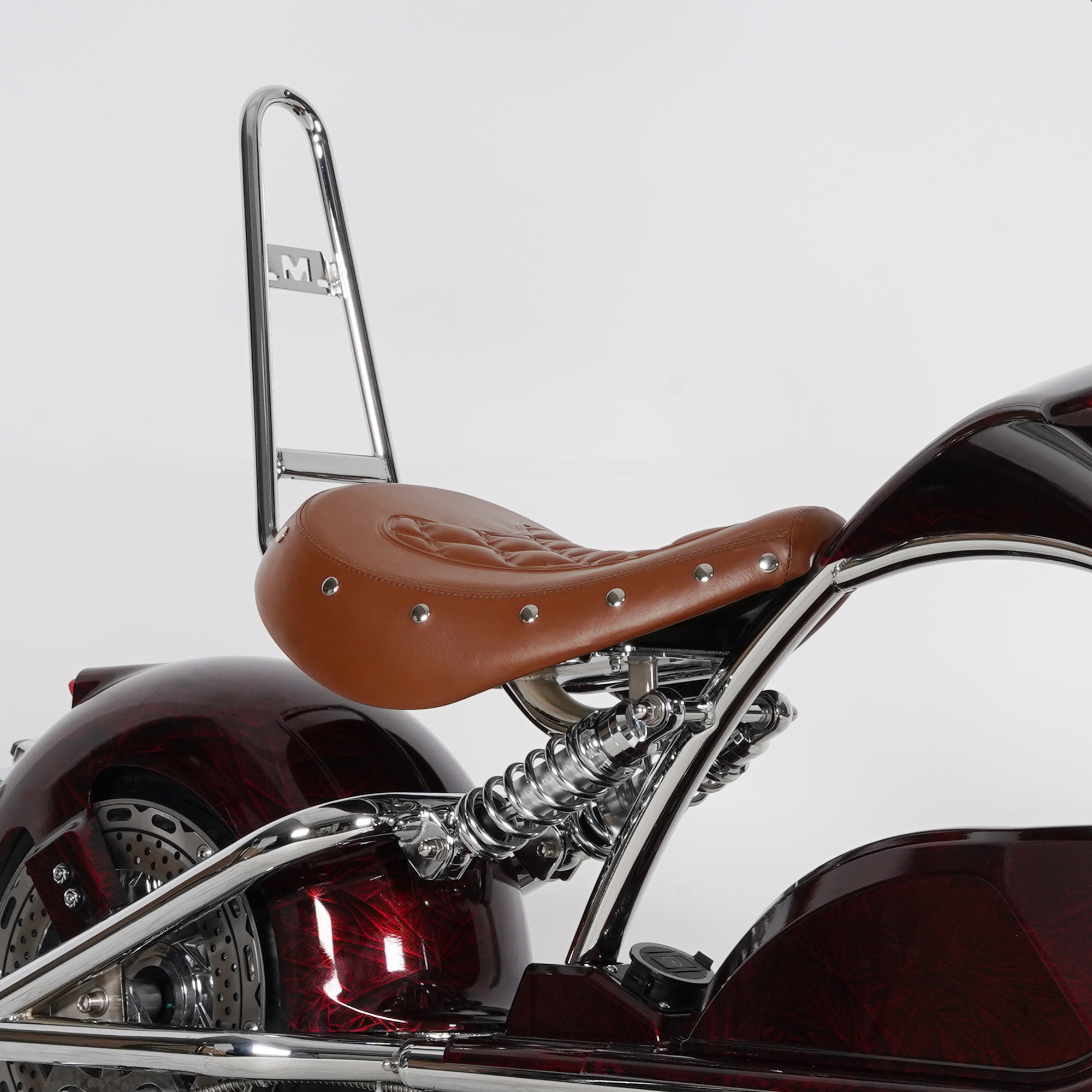 Saddle